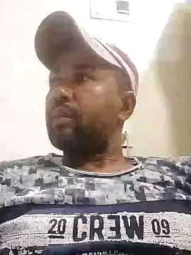 Frankie0880 online show from February 15, 2025, 10:42 pm