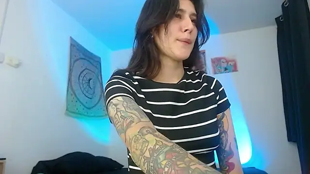 Julytattoo online show from March 2, 2025, 3:56 am
