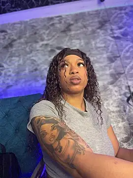 Melany Williams online show from March 3, 2026, 1:06 pm