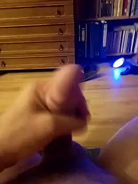 Snapshot of demoniczny82 chatting on November 18, 2025, 3:49 pm demoniczny82 online show from November 18, 2025, 3:49 pm