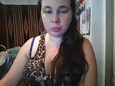 Snapshot of Cora_Maro chatting on September 9, 2025, 1:54 pm Cora Maro online show from September 9, 2025, 1:54 pm