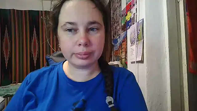 Snapshot of Cora_Maro chatting on September 21, 2025, 9:16 pm Cora Maro online show from September 21, 2025, 9:16 pm