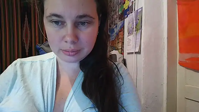 Snapshot of Cora_Maro chatting on October 1, 2025, 11:38 am Cora Maro online show from October 1, 2025, 11:38 am