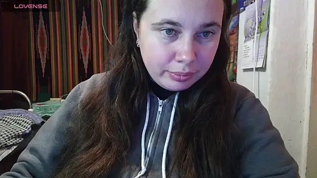 Snapshot of Cora_Maro chatting on October 3, 2025, 9:50 am Cora Maro online show from October 3, 2025, 9:50 am