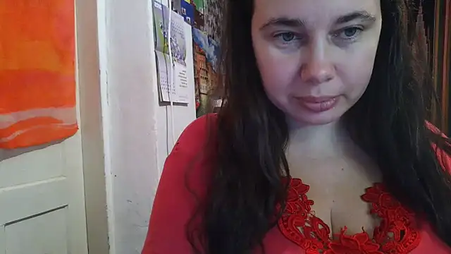 Snapshot of Cora_Maro chatting on October 16, 2025, 12:44 am Cora Maro online show from October 16, 2025, 12:44 am