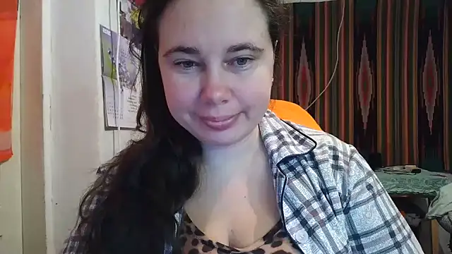 Snapshot of Cora_Maro chatting on October 19, 2025, 9:26 pm Cora Maro online show from October 19, 2025, 9:26 pm