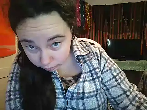 Snapshot of Cora_Maro chatting on November 7, 2025, 10:32 pm Cora Maro online show from November 7, 2025, 10:32 pm