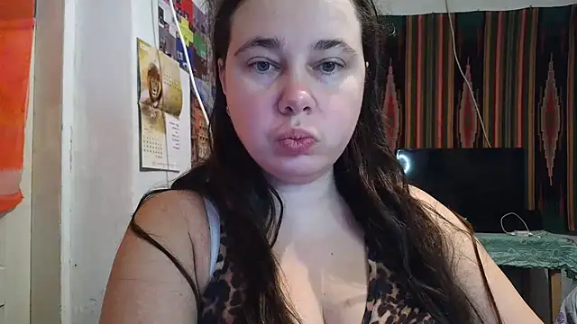 Snapshot of Cora_Maro chatting on November 25, 2025, 10:43 pm Cora Maro online show from November 25, 2025, 10:43 pm