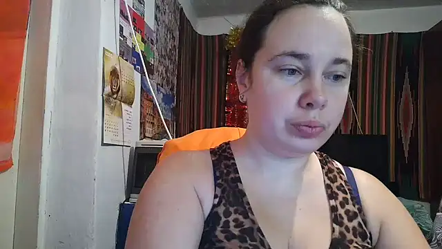 Snapshot of Cora_Maro chatting on December 14, 2025, 10:36 pm Cora Maro online show from December 14, 2025, 10:36 pm