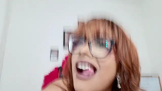 Snapshot of RoxaneEvans_ chatting on February 11, 2026, 5:07 pm RoxaneEvans online show from February 11, 2026, 5:07 pm