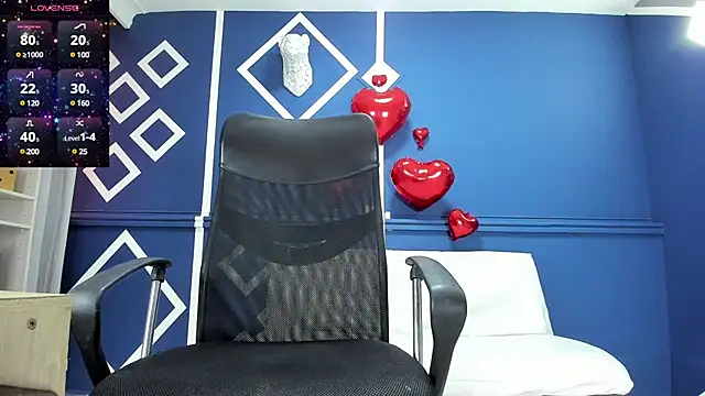 charolbruce 1 online show from February 22, 2025, 7:03 pm