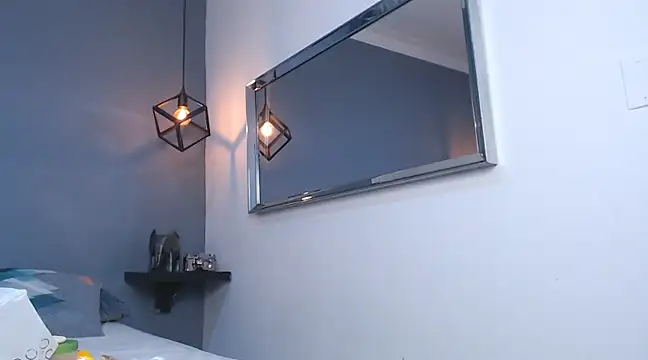 AbigailWilliams  online show from March 12, 2025, 11:09 am