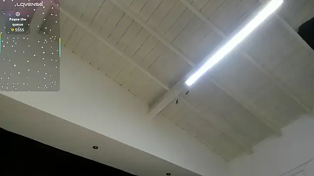 AbigailWilliams  online show from September 13, 2025, 11:10 am