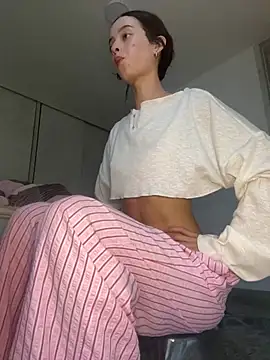 Snapshot of salome-brown chatting on February 2, 2026, 11:03 pm salome-brown online show from February 2, 2026, 11:03 pm