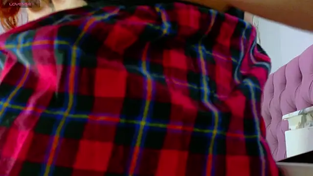 Gaby Vegaa online show from November 3, 2025, 5:42 am