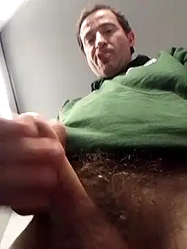 Snapshot of openlegsforyou chatting on December 4, 2025, 7:11 pm openlegsforyou online show from December 4, 2025, 7:11 pm