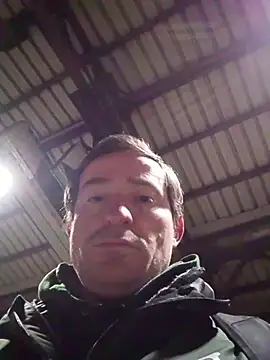 Snapshot of openlegsforyou chatting on December 16, 2025, 3:44 am openlegsforyou online show from December 16, 2025, 3:44 am