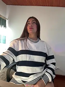 Snapshot of emmily_d chatting on March 1, 2026, 6:32 pm emmily d online show from March 1, 2026, 6:32 pm