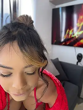 Susanamendezz online show from June 27, 2026, 12:33 pm