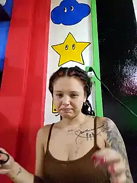 LorenRosse online show from February 14, 2025, 2:50 am