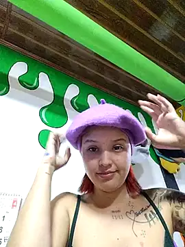 LorenRosse online show from March 9, 2025, 3:01 am