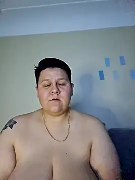 Snapshot of DevilDahm chatting on April 9, 2026, 4:34 am DevilDahm online show from April 9, 2026, 4:34 am
