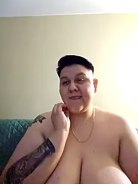 Snapshot of DevilDahm chatting on April 25, 2026, 12:24 am DevilDahm online show from April 25, 2026, 12:24 am