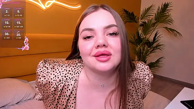 Snapshot of MonikaCharming chatting on February 5, 2025, 4:16 am MonikaCharming online show from February 5, 2025, 4:16 am