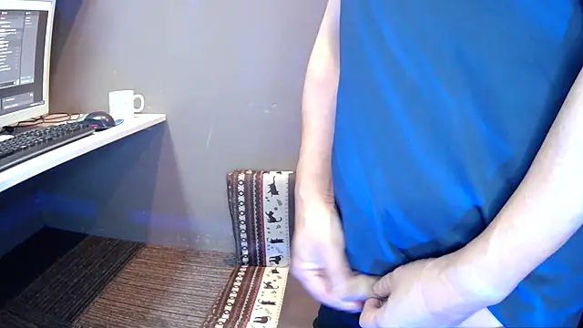 agaupt2 online show from December 8, 2024, 4:04 am