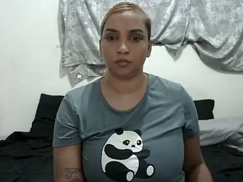 Snapshot of GORGEOUSLIPS chatting on February 26, 2026, 7:13 pm GORGEOUSLIPS online show from February 26, 2026, 7:13 pm