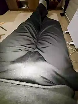 reelciii21 online show from January 6, 2025, 8:39 pm