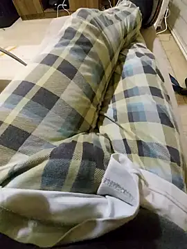 reelciii21 online show from February 6, 2025, 9:49 pm