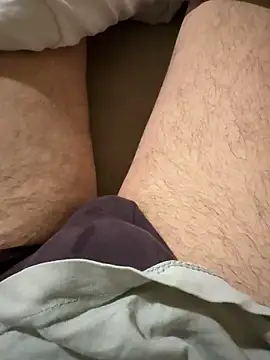 reelciii21 online show from March 3, 2025, 6:01 pm