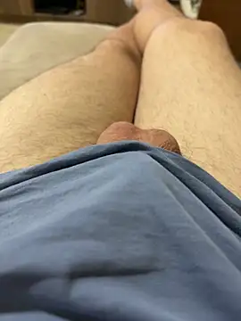 reelciii21 online show from November 12, 2025, 6:08 pm