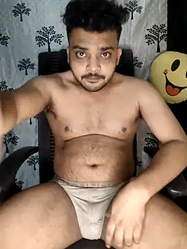 Snapshot of Mr_Handsome_hunk chatting on October 31, 2025, 6:53 pm Mr Handsome hunk online show from October 31, 2025, 6:53 pm