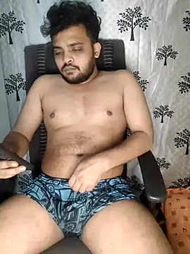 Snapshot of Mr_Handsome_hunk chatting on December 3, 2025, 9:02 pm Mr Handsome hunk online show from December 3, 2025, 9:02 pm