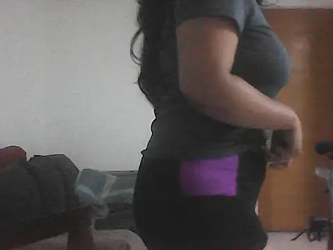 Snapshot of vanesa457 chatting on November 26, 2025, 10:55 pm vanesa457 online show from November 26, 2025, 10:55 pm