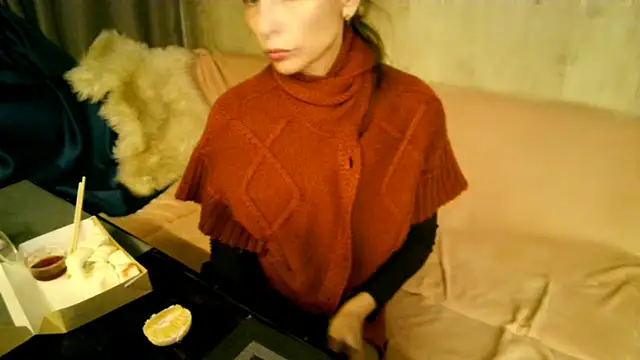 Elizabe th online show from February 16, 2026, 9:44 pm