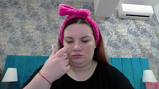 Snapshot of MelanieBrownn chatting on February 3, 2025, 6:34 am MelanieBrownn online show from February 3, 2025, 6:34 am