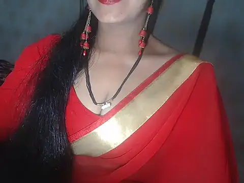 Snapshot of Indianstreamm chatting on March 18, 2025, 4:48 pm Indianstreamm online show from March 18, 2025, 4:48 pm