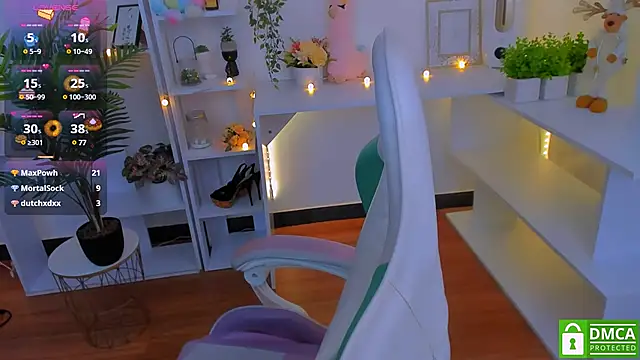 LayriantaVee online show from January 10, 2025, 10:06 am