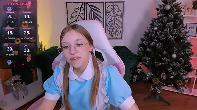 Snapshot of LayriantaVee chatting on January 11, 2025, 7:17 am LayriantaVee online show from January 11, 2025, 7:17 am