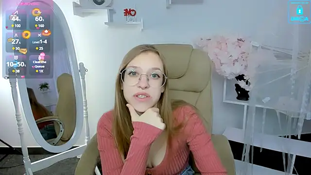 LayriantaVee online show from February 3, 2025, 6:56 am