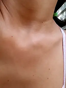 Snapshot of Ary-18 chatting on February 5, 2025, 2:16 pm Ary-18 online show from February 5, 2025, 2:16 pm