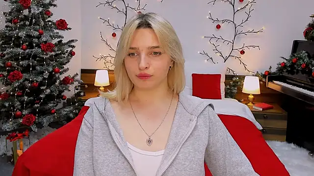 Snapshot of tendermeow chatting on December 20, 2024, 10:43 pm tendermeow online show from December 20, 2024, 10:43 pm