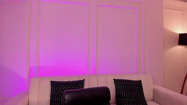 Snapshot of AmberFarrell chatting on September 27, 2025, 8:03 pm AmberFarrell online show from September 27, 2025, 8:03 pm