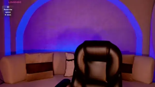 Snapshot of AmberFarrell chatting on December 22, 2025, 8:50 pm AmberFarrell online show from December 22, 2025, 8:50 pm