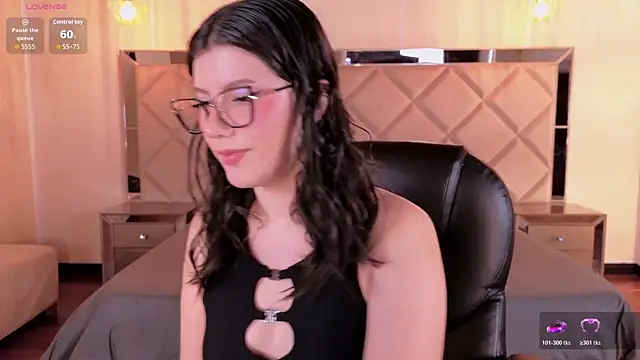 AmberFarrell online show from May 29, 2026, 8:18 pm