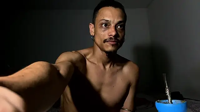 Snapshot of villanocat chatting on December 23, 2024, 12:14 am villanocat online show from December 23, 2024, 12:14 am