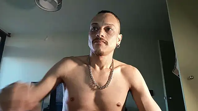 Snapshot of villanocat chatting on November 26, 2025, 11:06 pm villanocat online show from November 26, 2025, 11:06 pm